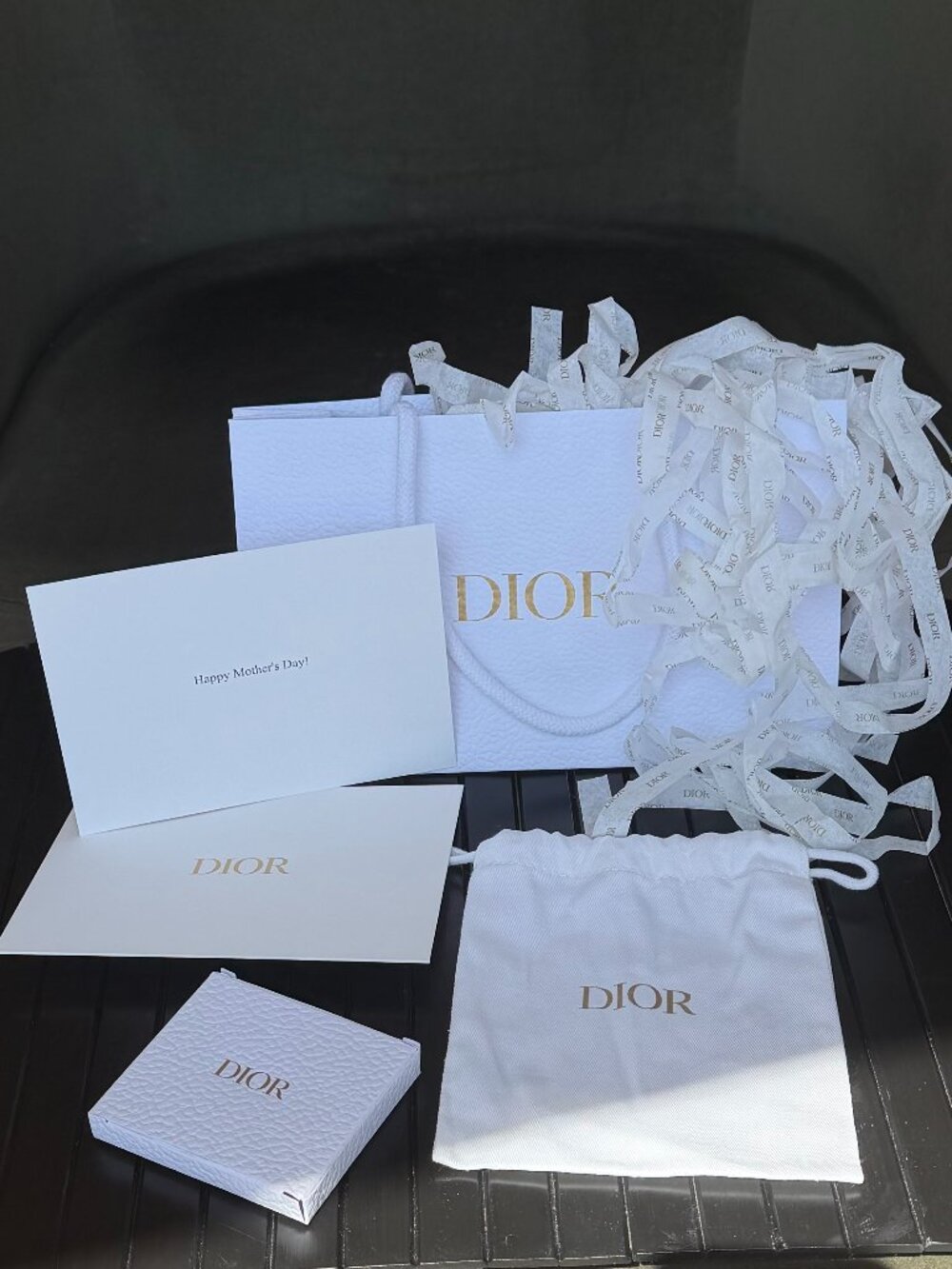 Dior Gift Packaging Complete Set - Pouch, Bag, Box & Embossed Envelope - Picture 2 of 10